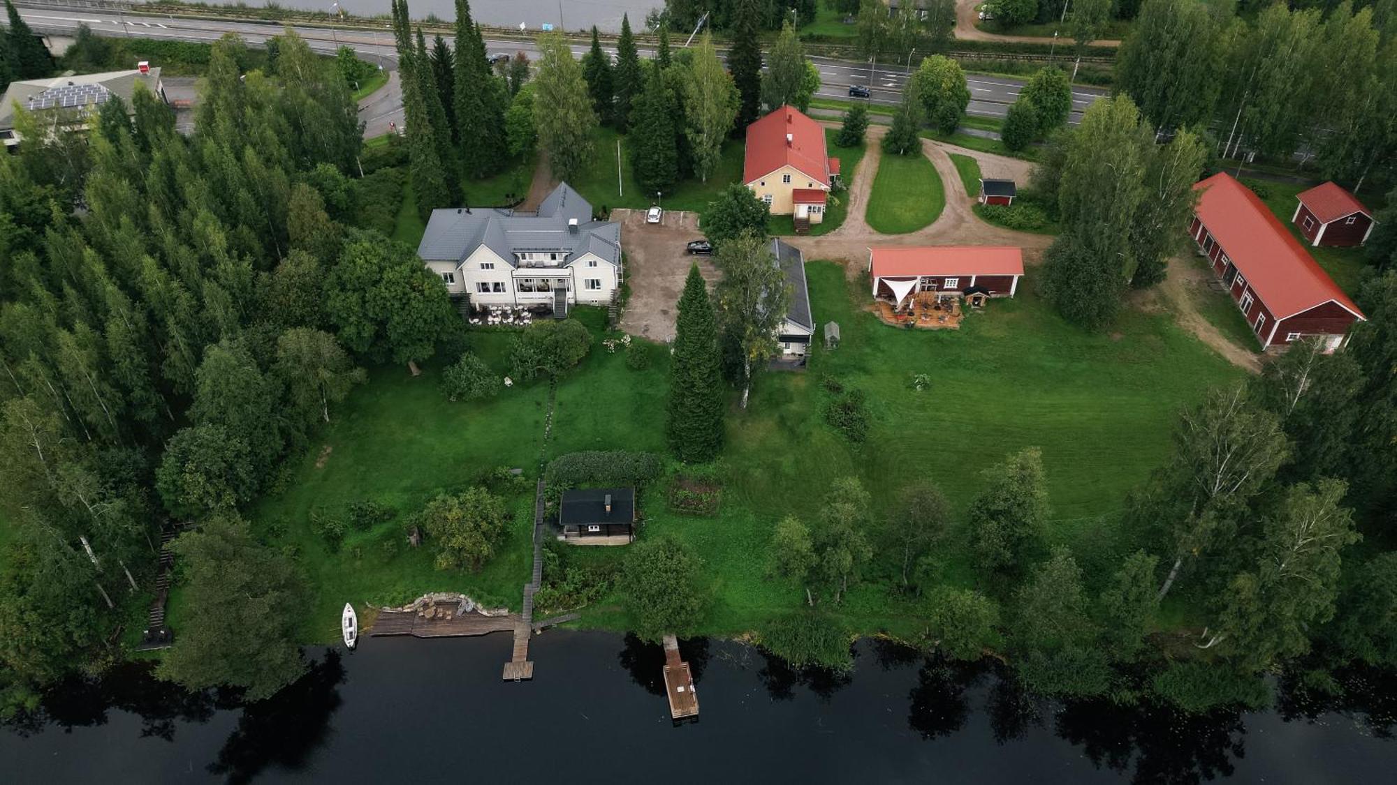 Saarijaerven Ruustinna Oy サーリヤルヴィ エクステリア 写真