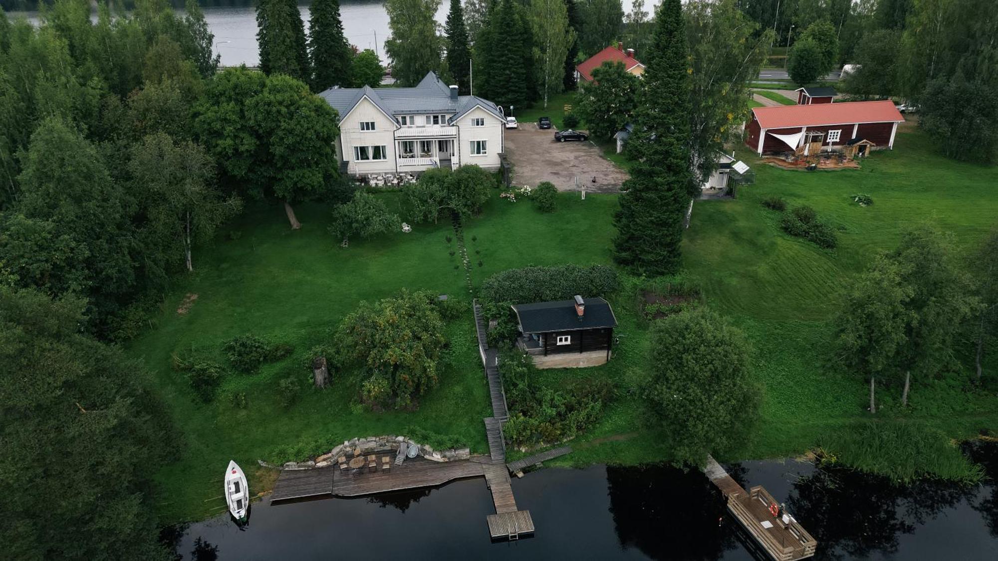 Saarijaerven Ruustinna Oy サーリヤルヴィ エクステリア 写真